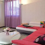 Maison 4 Pieces Avec Terrasse, Climatisation Et Parking - Proche A - Fr-1-226a-48 * Fréjus