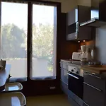 Vakantiehuis Maison 4 Pieces Avec Terrasse, Climatisation Et Parking - Proche A - Fr-1-226a-48 Fréjus