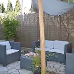 Vakantiehuis Maison 4 Pieces Avec Terrasse, Climatisation Et Parking - Proche A - Fr-1-226a-48 *