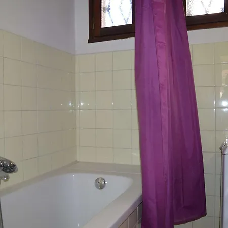 Maison 4 Pieces Avec Terrasse, Climatisation Et Parking - Proche A - Fr-1-226a-48 Ferienhaus *