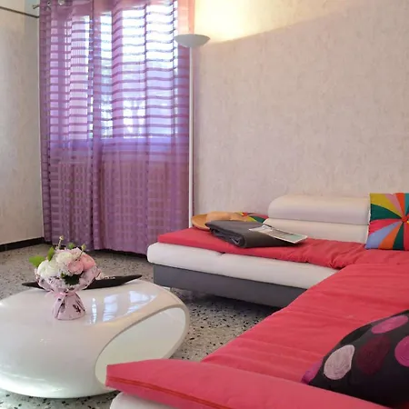 Maison 4 Pieces Avec Terrasse, Climatisation Et Parking - Proche A - Fr-1-226a-48 * Fréjus