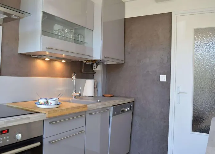 Maison 4 Pieces Avec Terrasse, Climatisation Et Parking - Proche A - Fr-1-226a-48 Σπίτι διακοπών *