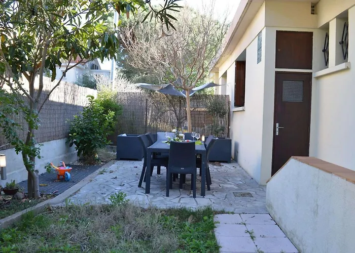 Maison 4 Pieces Avec Terrasse, Climatisation Et Parking - Proche A - Fr-1-226a-48 *